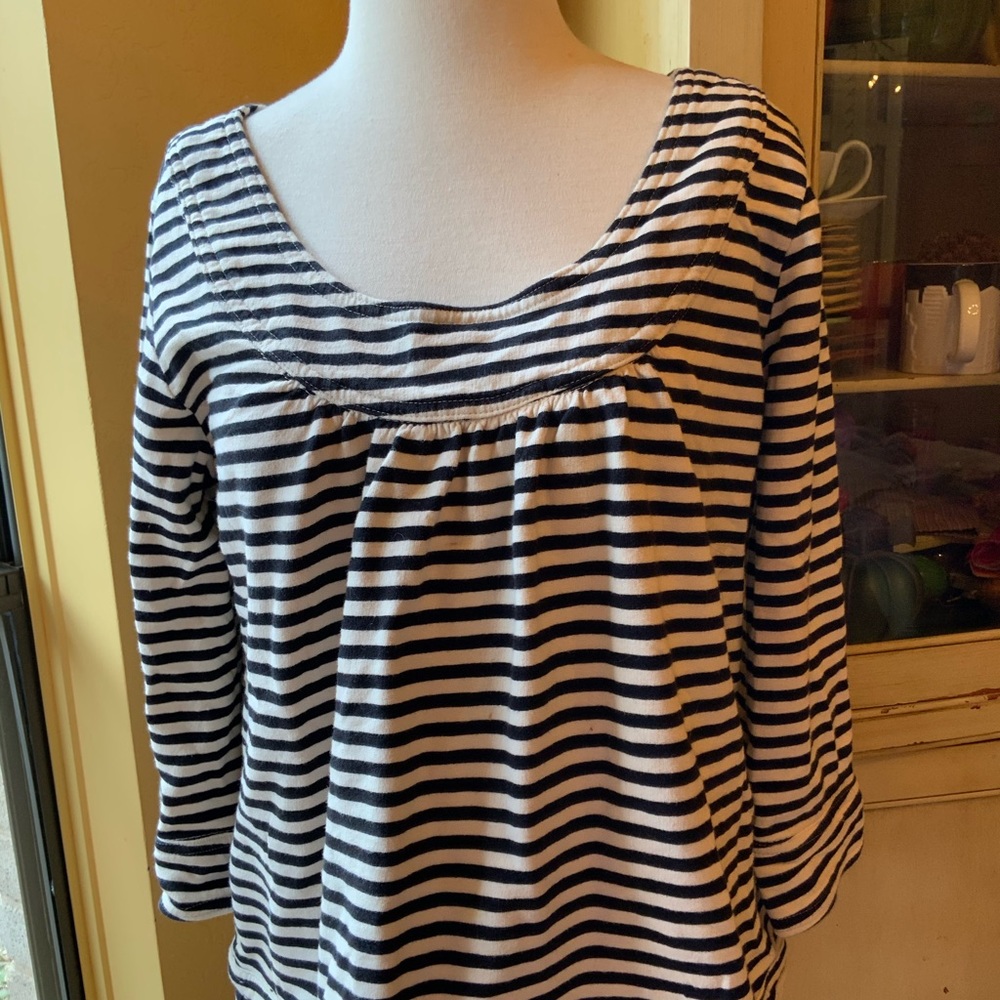 Old Navy Top large